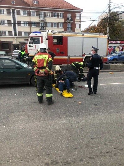 На Московском проспекте сбили  61-летнего пешехода (фото, обновлено) - Новости Калининграда | Фото очевидца