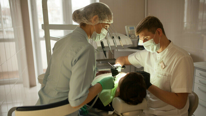 Улыбка на миллион: кому и когда нужна профессиональная чистка зубов - Новости Калининграда