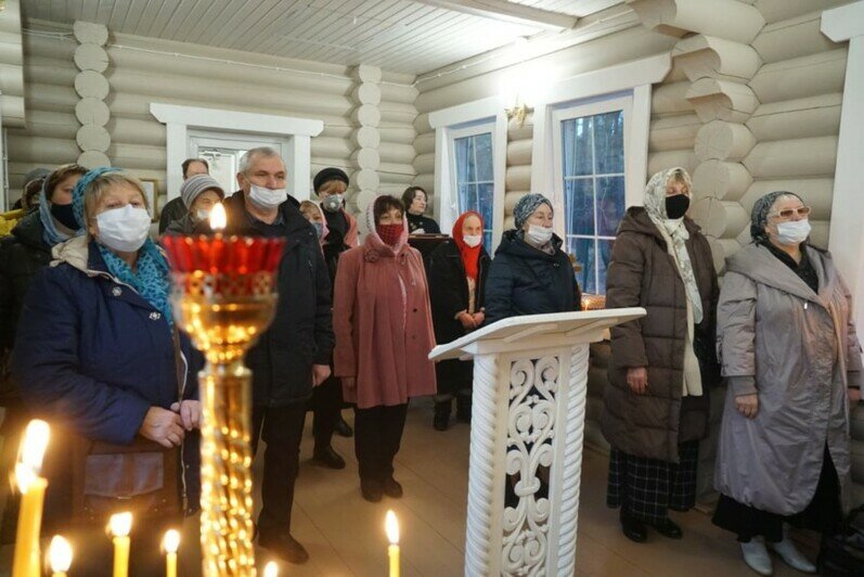 В Калининграде прошла первая литургия в храме на территории ФОК (фото) - Новости Калининграда | Фото: сайт Калининградской епархии РПЦ