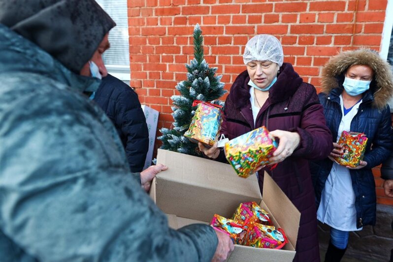 Депутат Госдумы Ярошук сделал новогодние подарки калининградским медикам из "красной зоны" - Новости Калининграда | Фото: Александр Подгорчук / &quot;Клопс&quot;