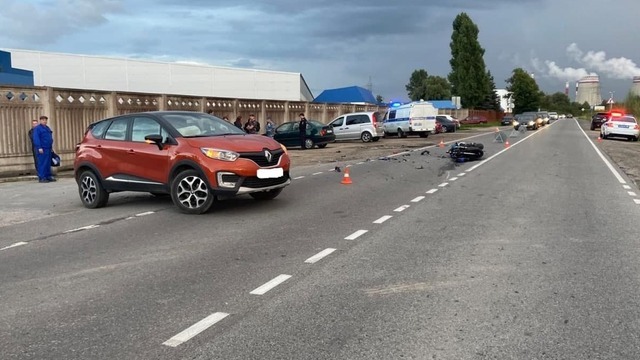 В ДТП на Емельянова серьёзно пострадал 28-летний мотоциклист 