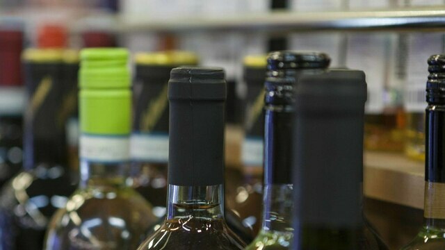 Нарколог рассказал, чем лучше всего закусывать алкоголь