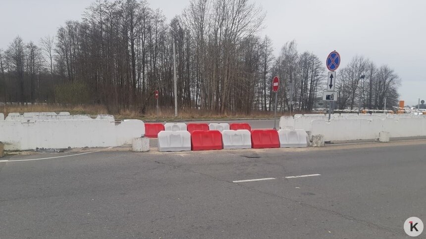 Возле платной парковки в Храброво запретили разворот (фото) - Новости Калининграда | Фото: очевидец