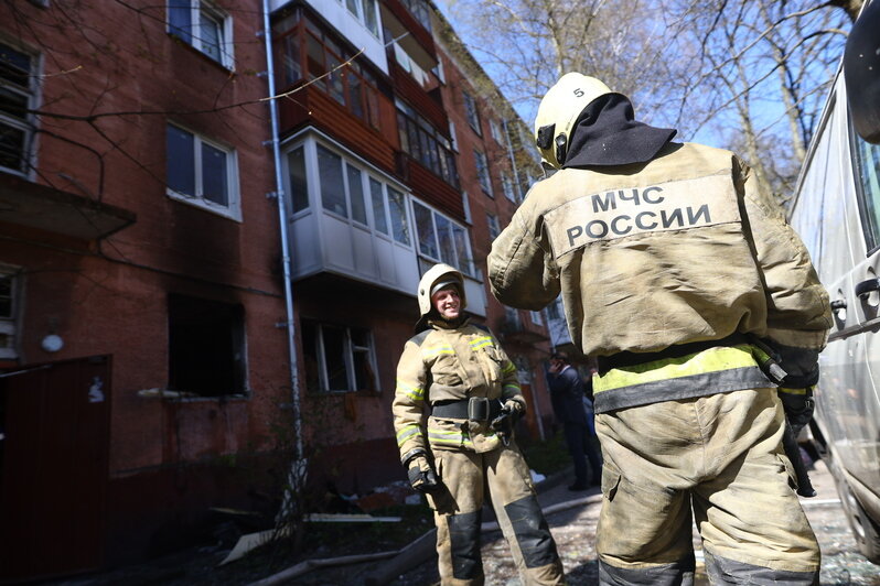 Взрыв газа в жилом доме на Леонова в Калининграде (фоторепортаж) - Новости Калининграда | Фото: Александр Подгорчук / «Клопс»