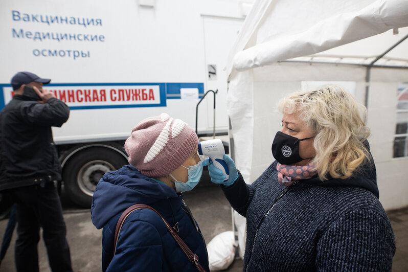 Фото дня: выездная вакцинация - Новости Калининграда | Фото: Александр Подгорчук / «Клопс»