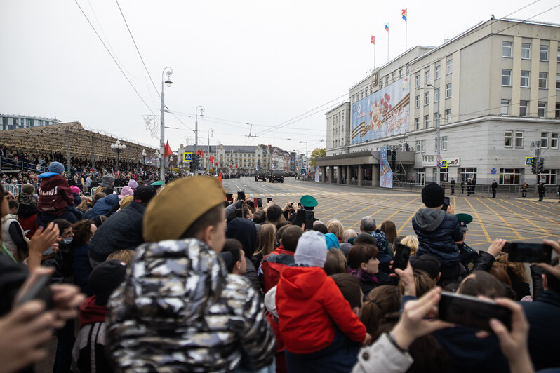  «Хризантемы», «Гиацинты», «Сани»: в Калининграде прошёл Парад Победы (фото, видео) - Новости Калининграда | Фото: Александр Подгорчук