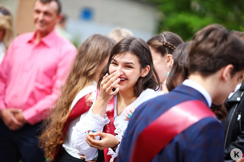 Кропоткин вручил именную стипендию лучшим ученикам лицея №17 (фоторепортаж) - Новости Калининграда | Фото: Александр Подгорчук / «Клопс»