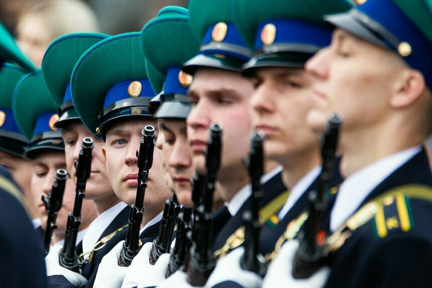 Военнослужащим повысят оклады   - Новости Калининграда | Фото: Александр Подгорчук