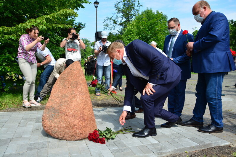 «Не дадим переписать историю»: Ярошук открыл в Калининграде мемориал воинам, павшим за освобождение Европы от нацизма - Новости Калининграда