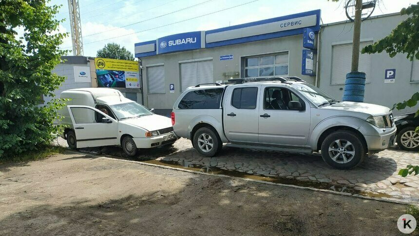 Очевидец: на Ялтинской водитель без прав врезался в попутную машину (фото) - Новости Калининграда | Фото очевидца