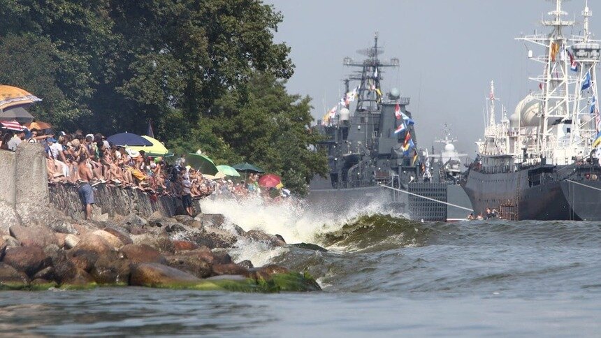 В Балтийск на День ВМФ будут пускать только по спецпропускам - Новости Калининграда | Фото: Александр Подгорчук