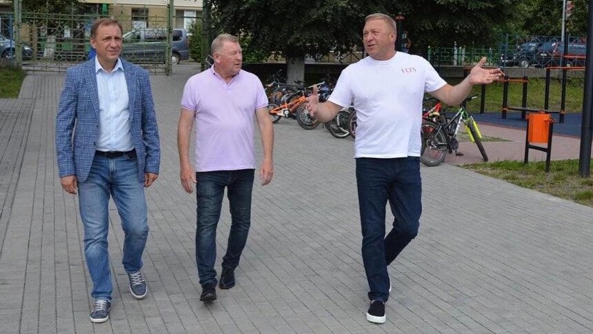 Стадион, ЖКХ и социальная сфера: Ярошук посетил Правдинск и Гвардейск - Новости Калининграда | Фото: архив «Клопс»