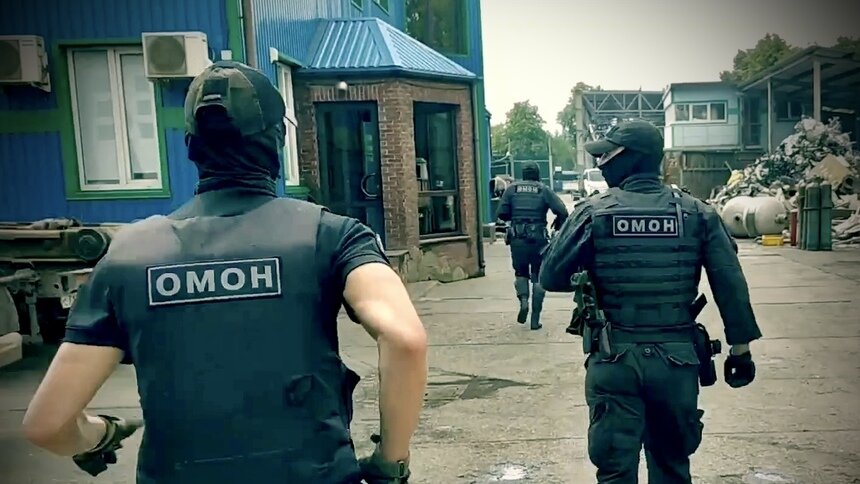 В калининградском общежитии обнаружили наркопритон мигрантов - Новости Калининграда | Фото: пресс-служба управления Росгвардии по Калининградской области