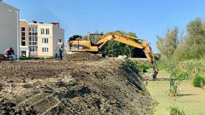 В Калининградской области нашли источник загрязнения реки Тростянки - Новости Калининграда | Фото: минприроды Калининградской области / Instagram 