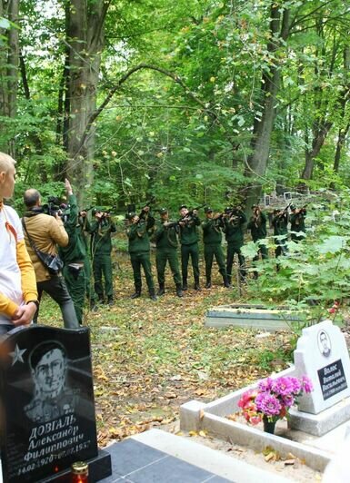 В Немане восстановили памятники фронтовикам и переселенцам - Новости Калининграда