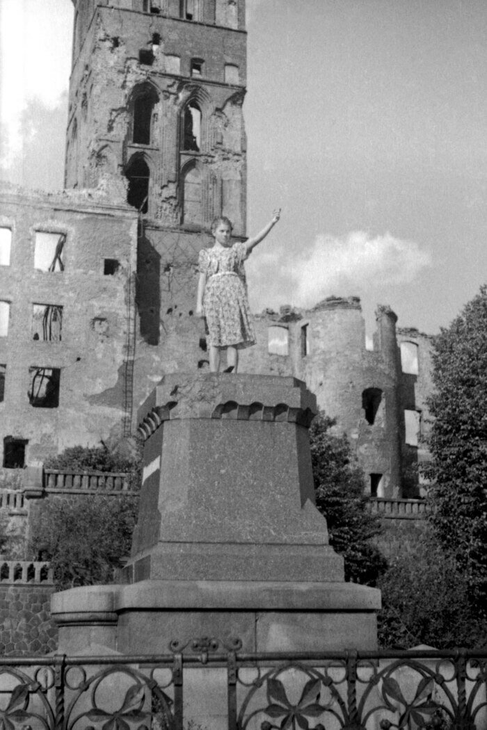 Четырнадцать уникальных фотографий, сделанных в Калининграде в 1950-90-х: ищем героев старых снимков   - Новости Калининграда | Из фондов Калининградского музея изобразительных искусств