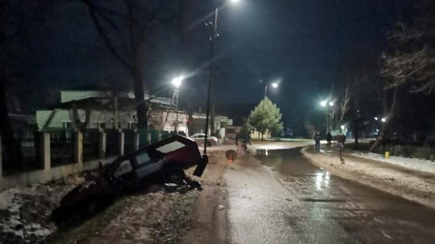 В Славске легковушка съехала в кювет, пострадал водитель (фото) - Новости Калининграда | Фото: пресс-служба УМВД России по Калининградской области