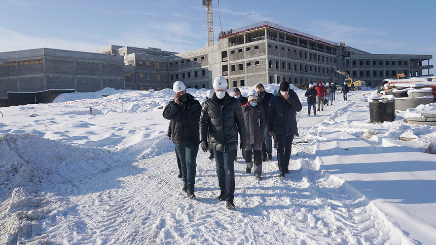 Власти рассказали, когда начнут остеклять онкоцентр   - Новости Калининграда | Фото: пресс-служба правительства Калининградской области