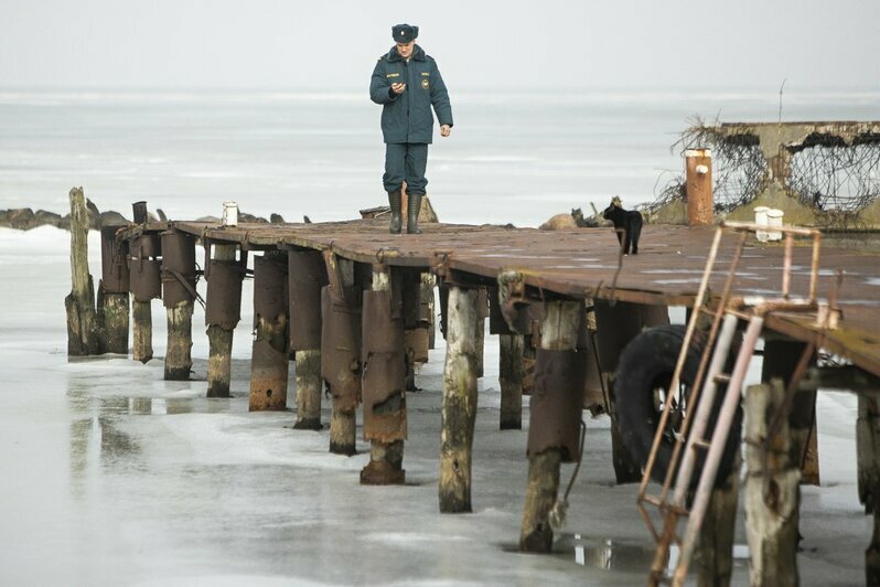 Сотрудники МЧС провели рейд безопасности на Калининградском заливе   - Новости Калининграда | Фото: Александр Подгорчук / &quot;Клопс&quot;