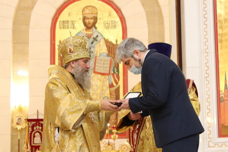 В Калининграде медработникам вручили медали РПЦ за борьбу с COVID-19 - Новости Калининграда | Фото: информационный отдел Калининградской епархии
