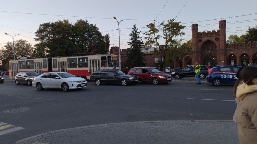 Центр Калининграда встал в пробке - Новости Калининграда | Фото: очевидец