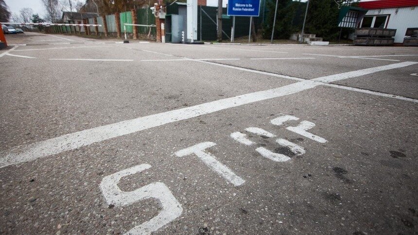 В МВД рассказали о новых правилах поездок детей за рубеж - Новости Калининграда | Фото: архив «Клопс»