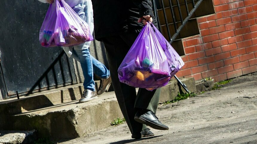 В Калининградской области введут продовольственные карточки для пенсионеров и многодетных - Новости Калининграда | Фото: архив «Клопс»