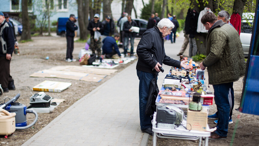 На фото: блошиный рынок | Фото: Александр Подгорчук / Архив «Клопс»