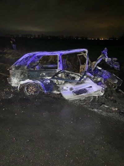 На старой трассе в Зеленоградск столкнулись две машины, пострадали семеро - Новости Калининграда | Фото: очевидец