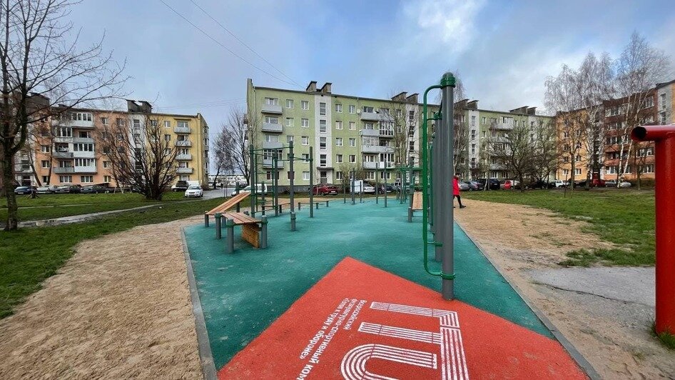 Больше «золота» ГТО: в посёлке Васильково появилась площадка для воркаута - Новости Калининграда | Фото: Артём Голобородько / «Клопс»