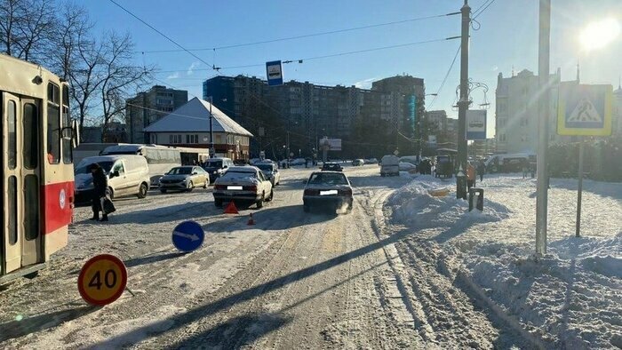 Сгоревшая автомойка и снежная каша на калининградских дорогах: что случилось в выходные - Новости Калининграда | Фото: ГИБДД региона