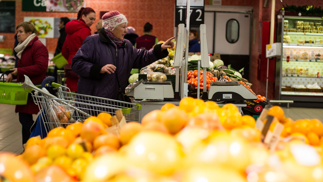 Калининградцы рассказали, как потратили соцвыплату на продукты и с какими трудностями столкнулись