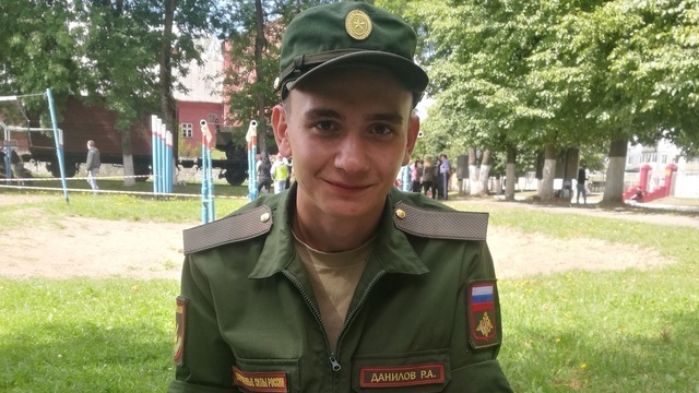 «Всё хорошо, буду звонить»: мать 21-летнего погибшего на Украине контрактника из Советска рассказала о сыне