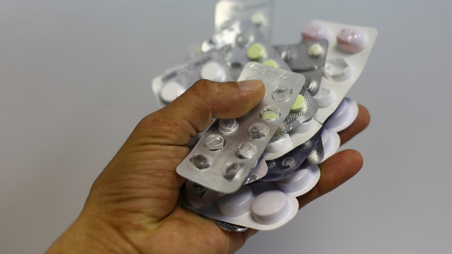 Московские и калининградские врачи разошлись во мнениях о лечении онкобольного: что делать в такой ситуации