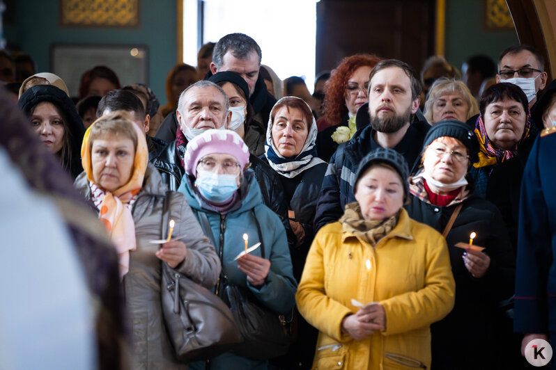 Последние аплодисменты: в Калининграде простились с актрисой Александрой Яковлевой (фоторепортаж) - Новости Калининграда