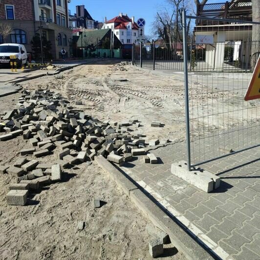 В Зеленоградске на Володарского отремонтируют тротуар, дорогу и уличное освещение  - Новости Калининграда | Фото: Администрация Зеленоградска