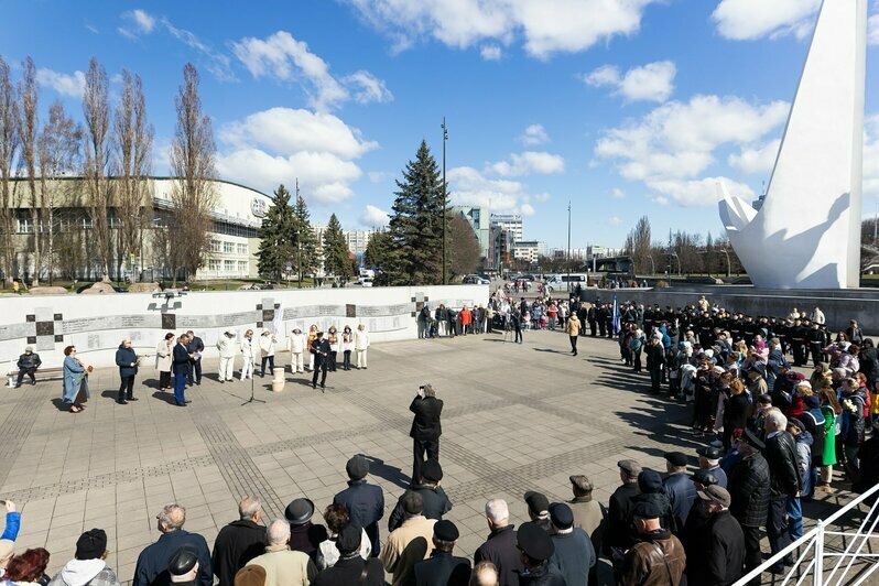 Традиционные блюда и военный оркестр: в Калининграде празднуют «День селёдки» (фоторепортаж) - Новости Калининграда | Фото: Александр Подгорчук / «Клопс»