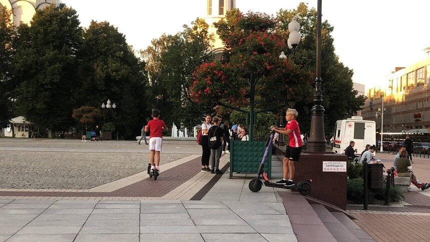 В России предложили ввести ОСАГО для владельцев самокатов - Новости Калининграда | Фото: архив «Клопс»