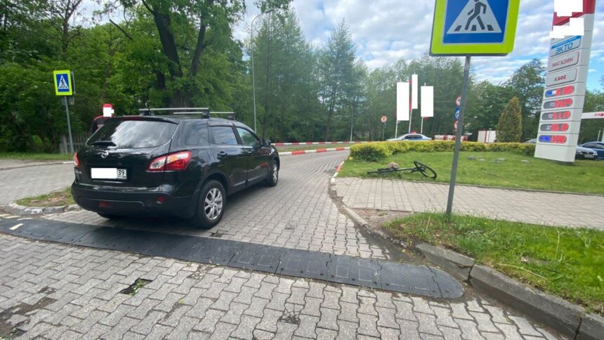 В Калининграде сбили не спешившегося на «зебре» 24-летнего велосипедиста - Новости Калининграда | Фото: пресс-служба регионального УМВД