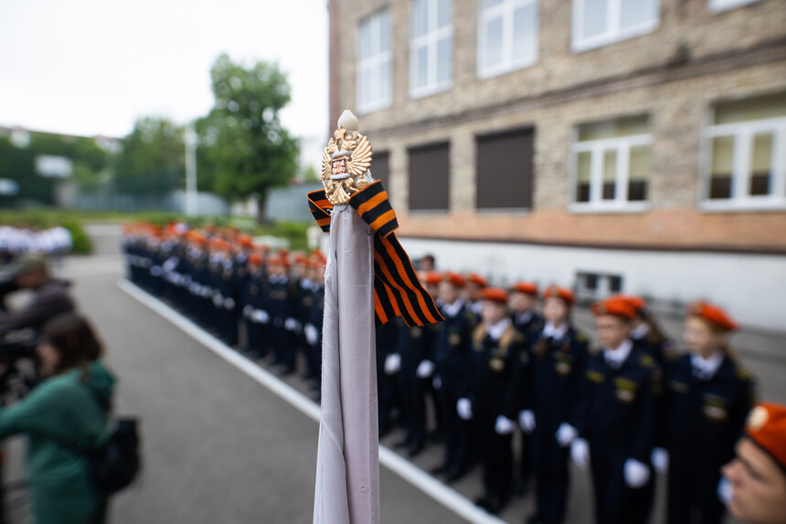 Во всех калининградских школах по понедельникам будут проводить классный час «Говорим о важном»  - Новости Калининграда | Фото: Александр Подгорчук / «Клопс»