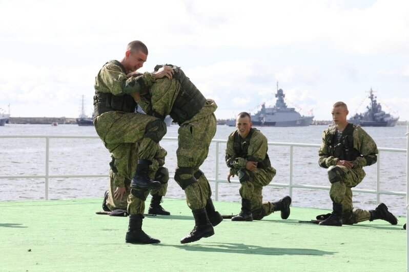 Балтийский флот провёл генеральную репетицию военно-морского парада (фото)  - Новости Калининграда | Фото: пресс-служба Балтийского флота