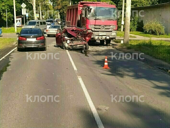 На Советском проспекте образовалась трёхкилометровая пробка  - Новости Калининграда | Фото: Очевидец