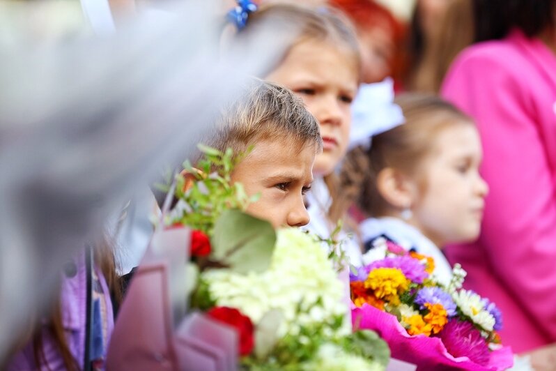 Первый День знаний в самой большой школе Калининградской области (фоторепортаж)   - Новости Калининграда | Фото: Александр Подгорчук / «Клопс»