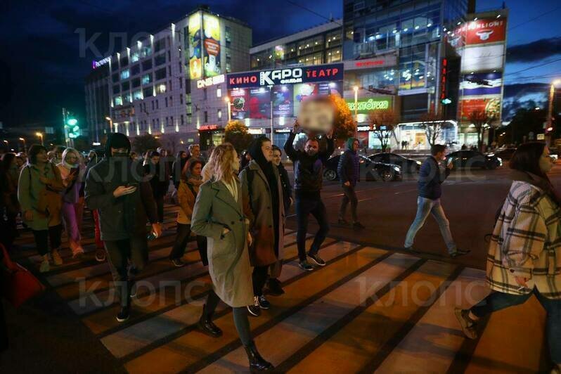 В Калининграде началась несогласованная акция (фото) - Новости Калининграда