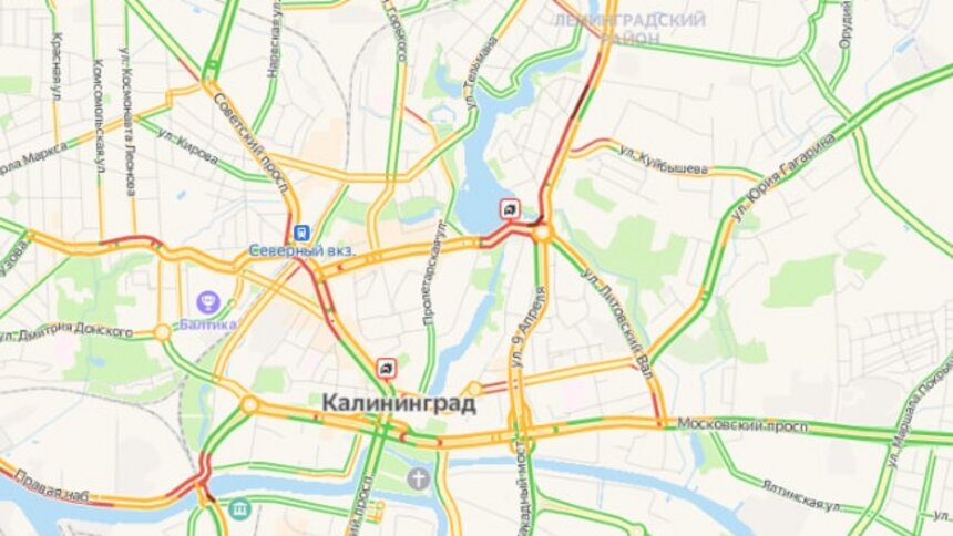 Из-за ДТП на Черняховского кольцо на Василевского и часть Невского встали в пробке - Новости Калининграда | Скриншот сервиса «Яндекс. Карты»