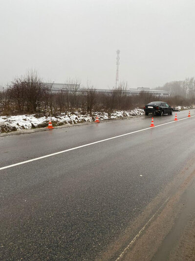 Под Калининградом девушка не справилась с управлением и съехала в кювет - Новости Калининграда | Фото: ГИБДД региона