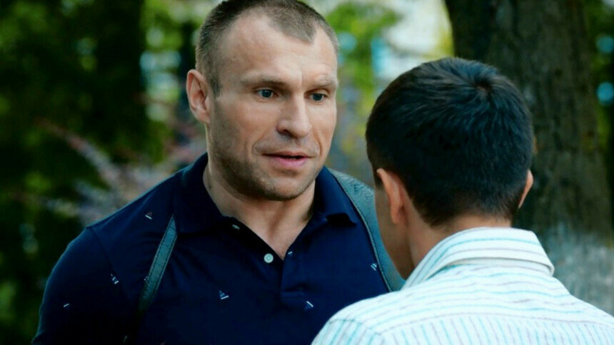 Актёр сериалов «Универ» и «Глухарь» Алексей Герилович найден мёртвым в своей квартире - Новости Калининграда | Фото: кадр из фильма «Форс-мажор»