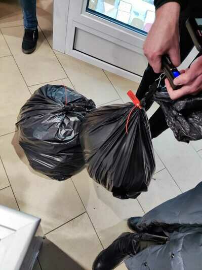 Сыры, колбасы, ветчина и хамон: в двух калининградских магазинах и палатке нашли 110,5 кг санкционки (фото) - Новости Калининграда | Фото: пресс-служба Калининградской областной таможни