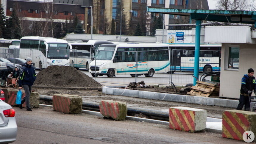 Персонал болеет, пассажиров меньше: сократились рейсы трёх автобусов из Калининграда в область - Новости Калининграда | Фото: Александр Подгорчук / Архив «Клопс»