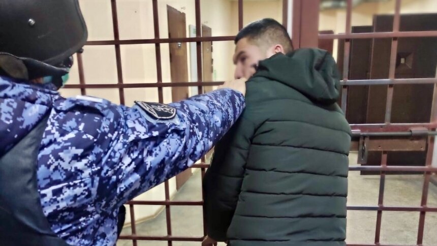 В Калининграде пьяный и буйный скандалист размахивал ножами и бросался на прохожих - Новости Калининграда | Фото: пресс-служба Росгвардии